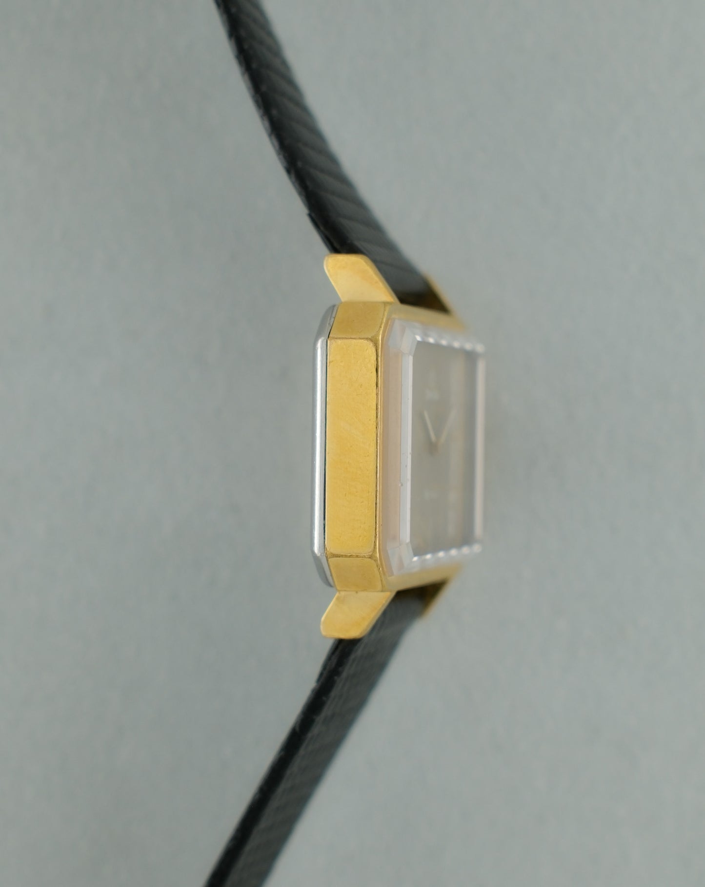 Omega | De Ville Emeraude