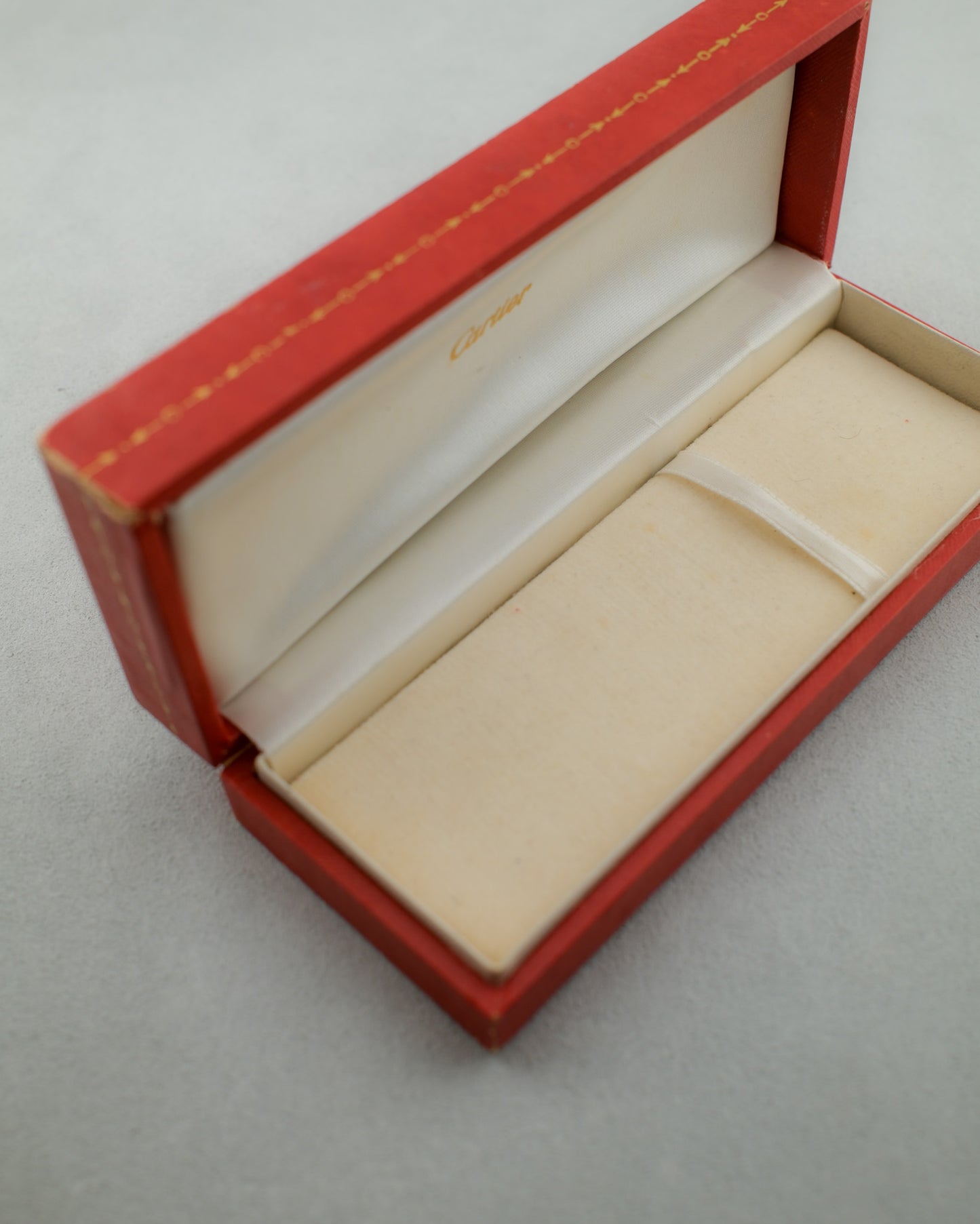Universal Genève | Retailed By Cartier
