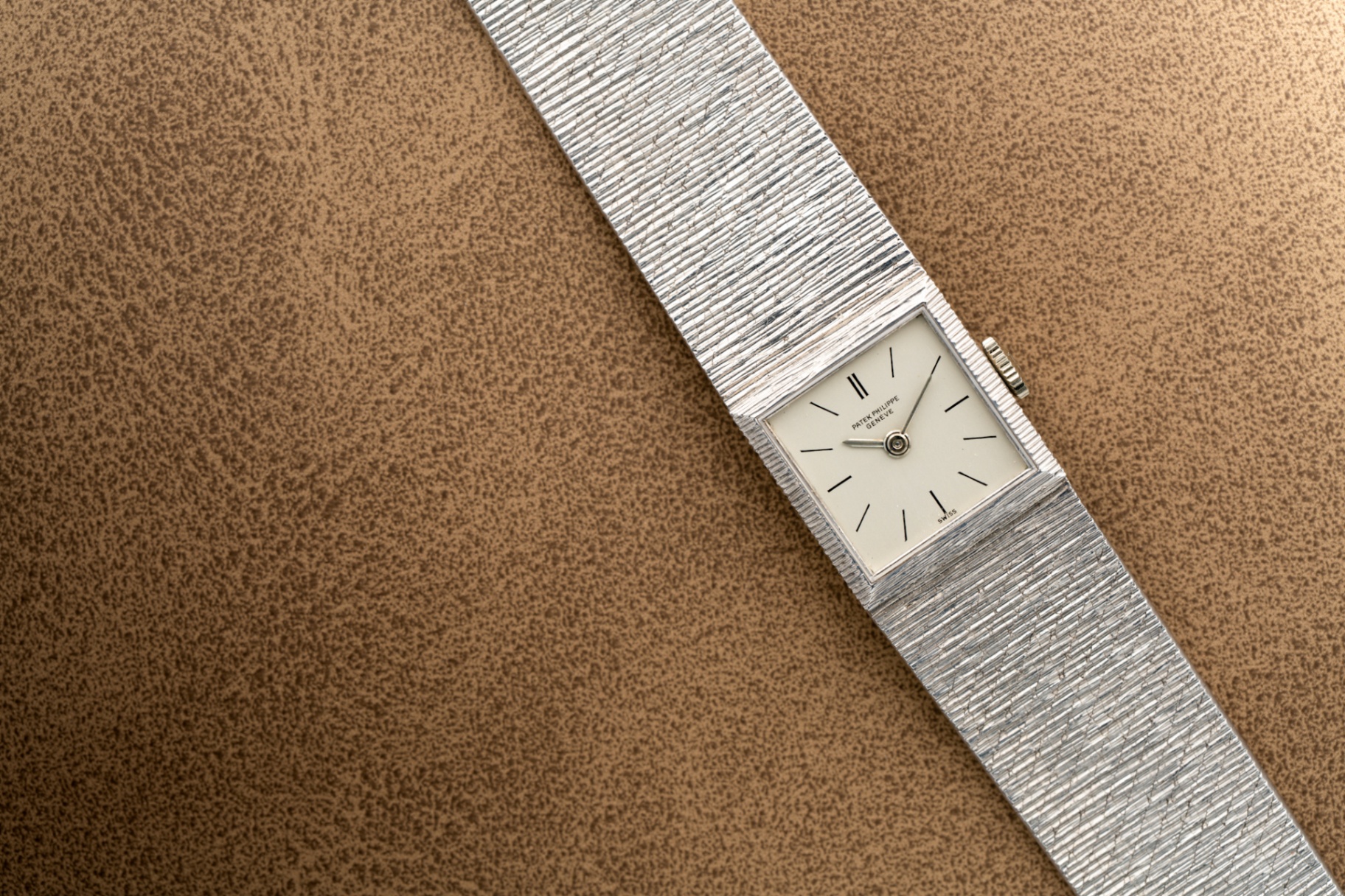 Vintage Patek Philippe Genève dress watch