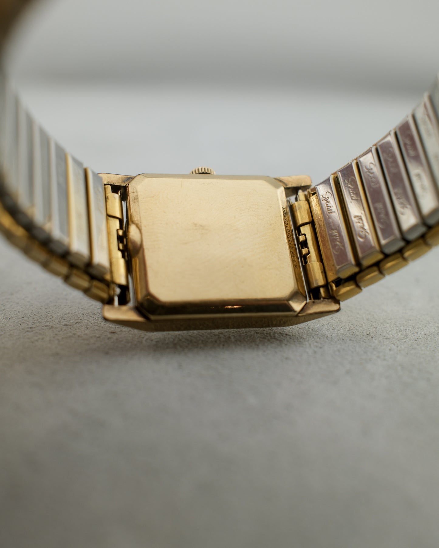 Universal Genève | Cal. 42