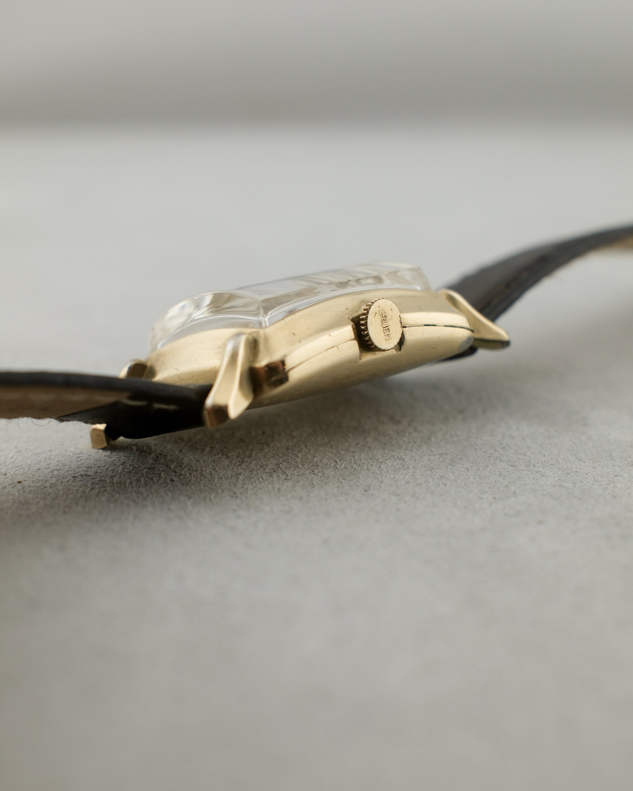 WAGNUS. Vintage No.038 「RAUCHEN」 WAGNUS. Vintage No.038 「RAUCHEN」 Vintage Penguin Cygnus Gas