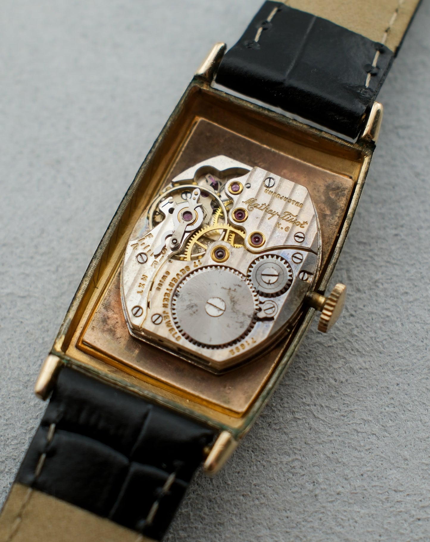 Mathey Tissot | Cal. 404