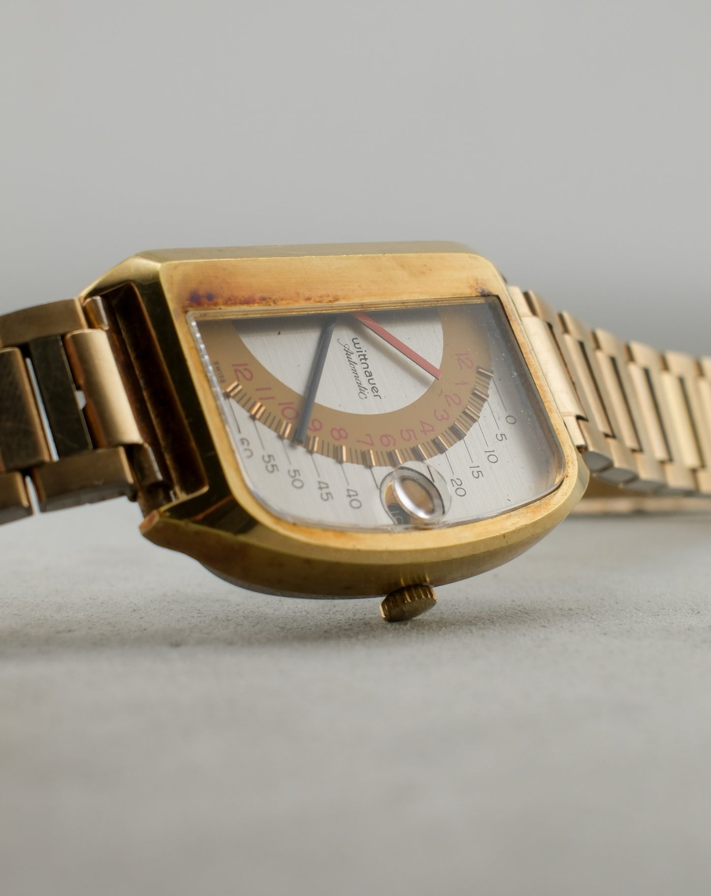 Wittnauer | Futurama Double Retrograde