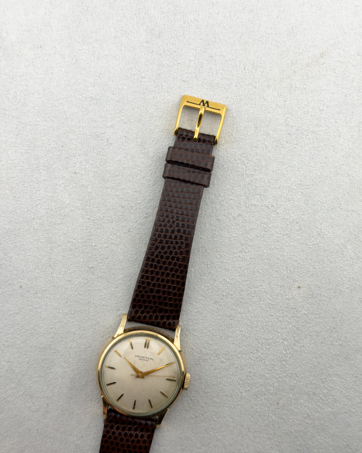 Universal Genève | Cal. 232 Dress Watch