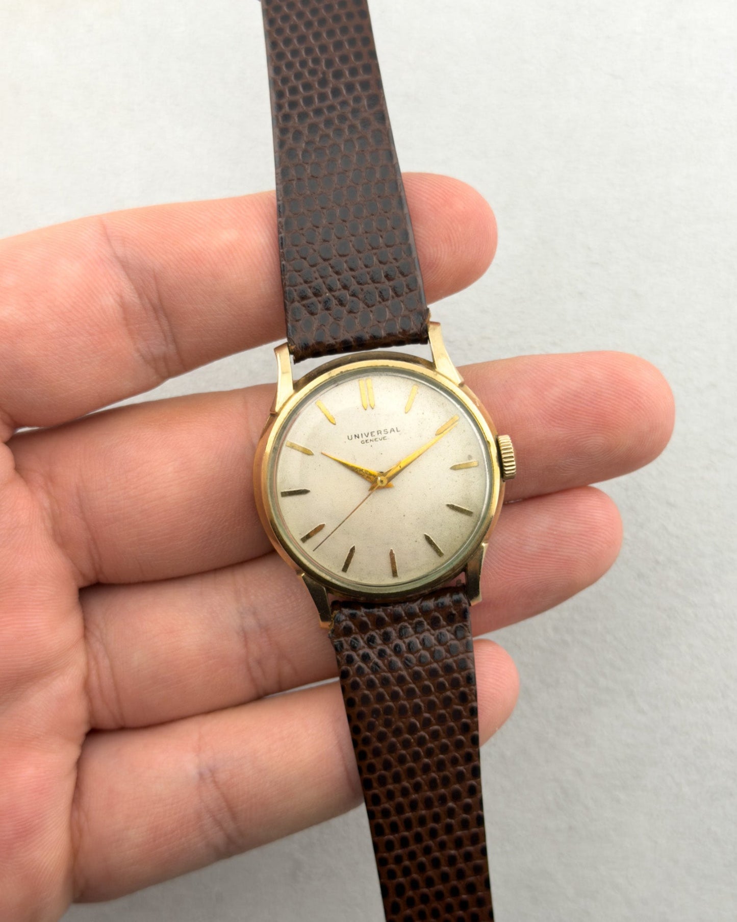 Universal Genève | Cal. 232 Dress Watch