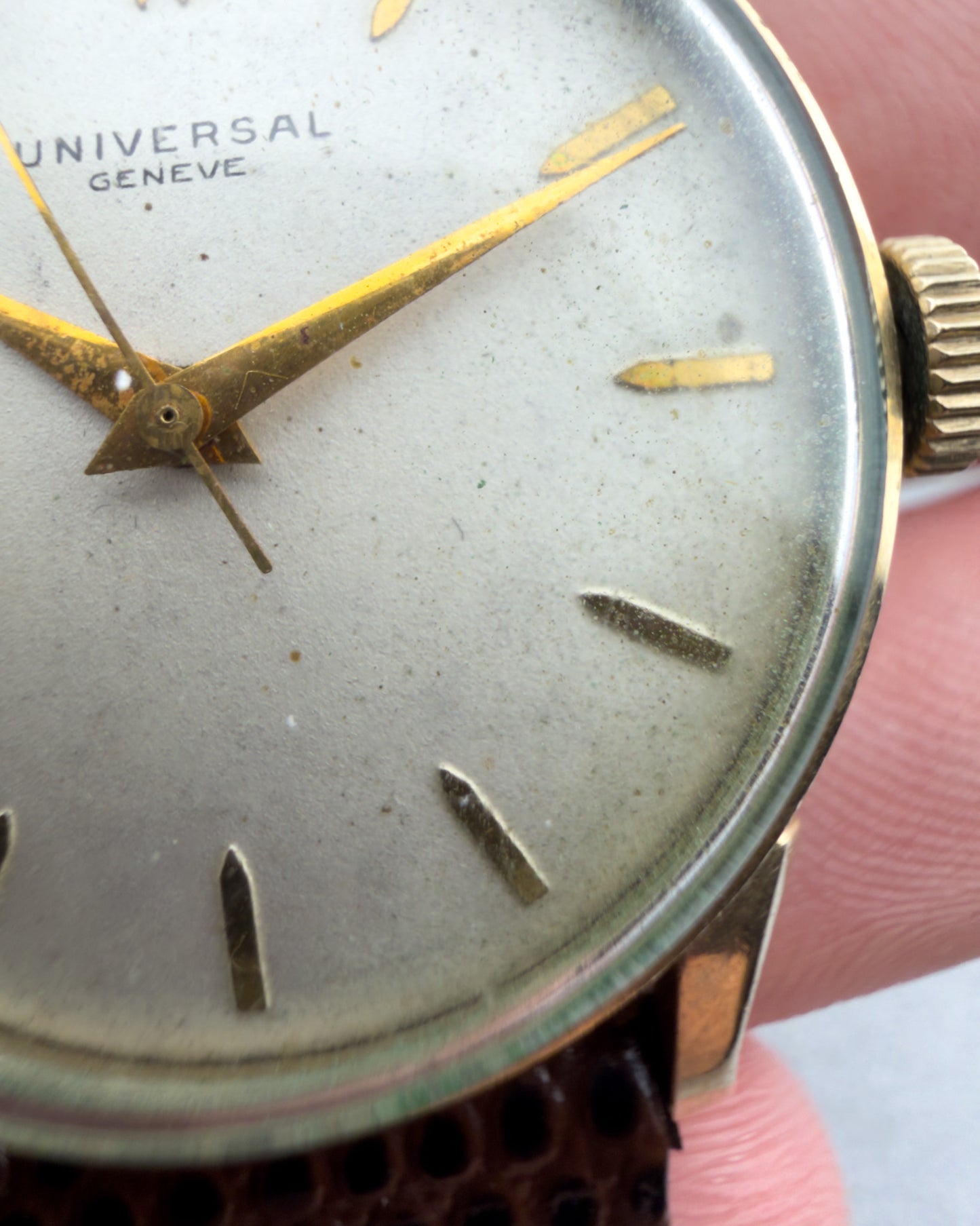 Universal Genève | Cal. 232 Dress Watch