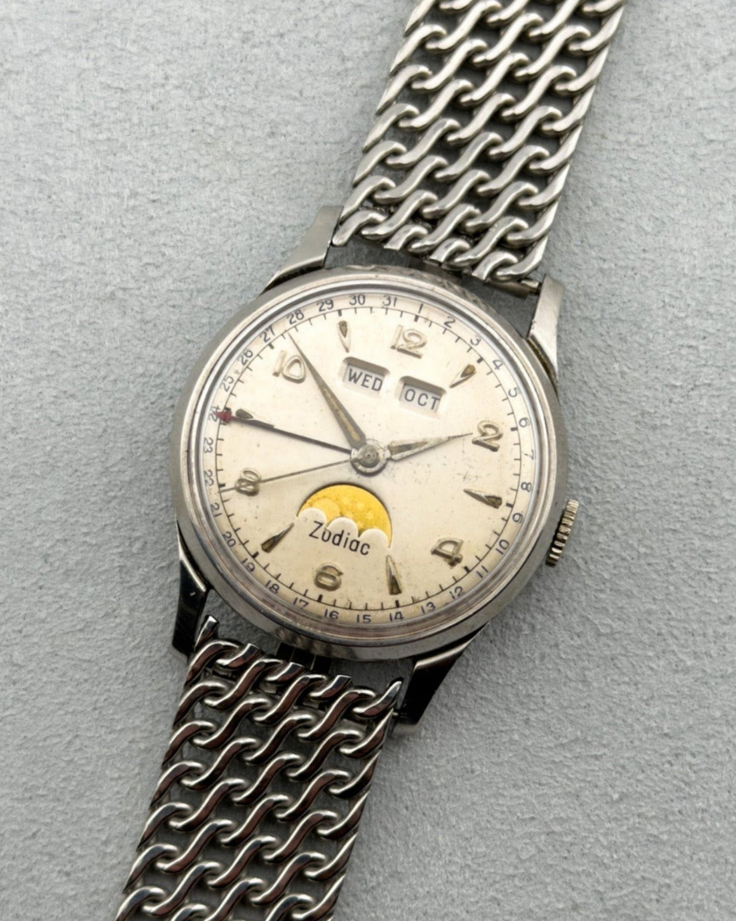 Zodiac | Triple Calendar Moon Phase Ref. 905