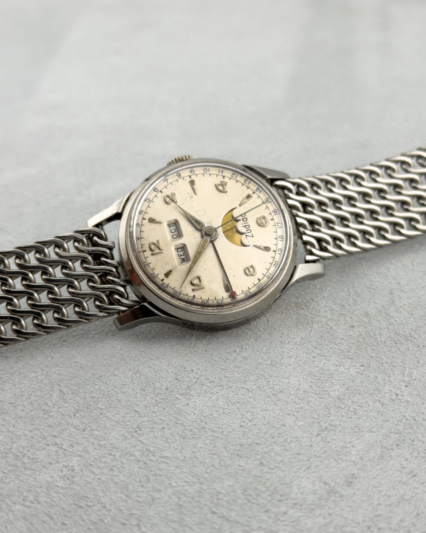 Zodiac | Triple Calendar Moon Phase Ref. 905