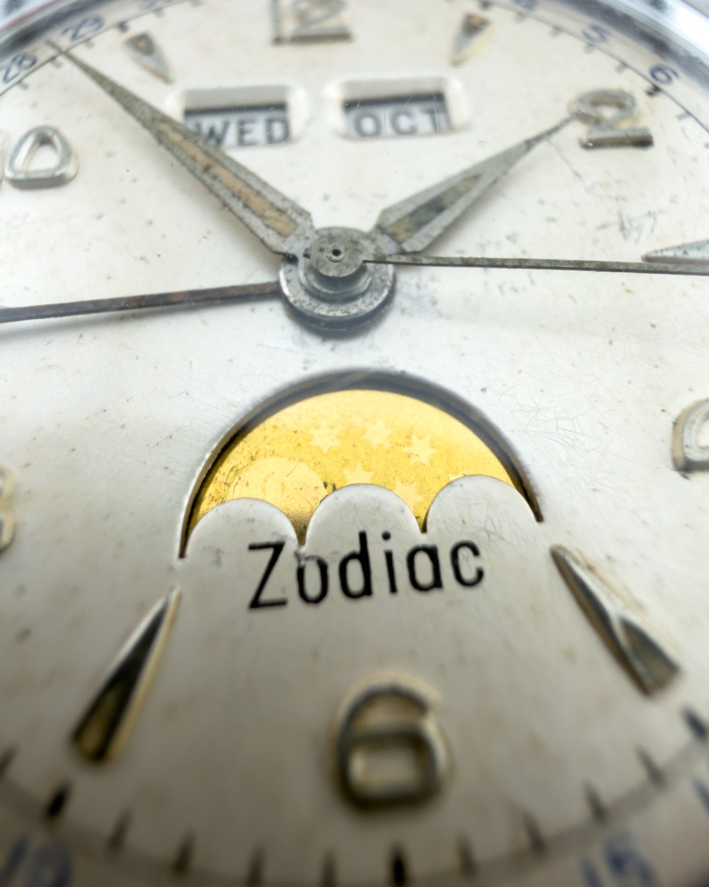 Zodiac | Triple Calendar Moon Phase Ref. 905